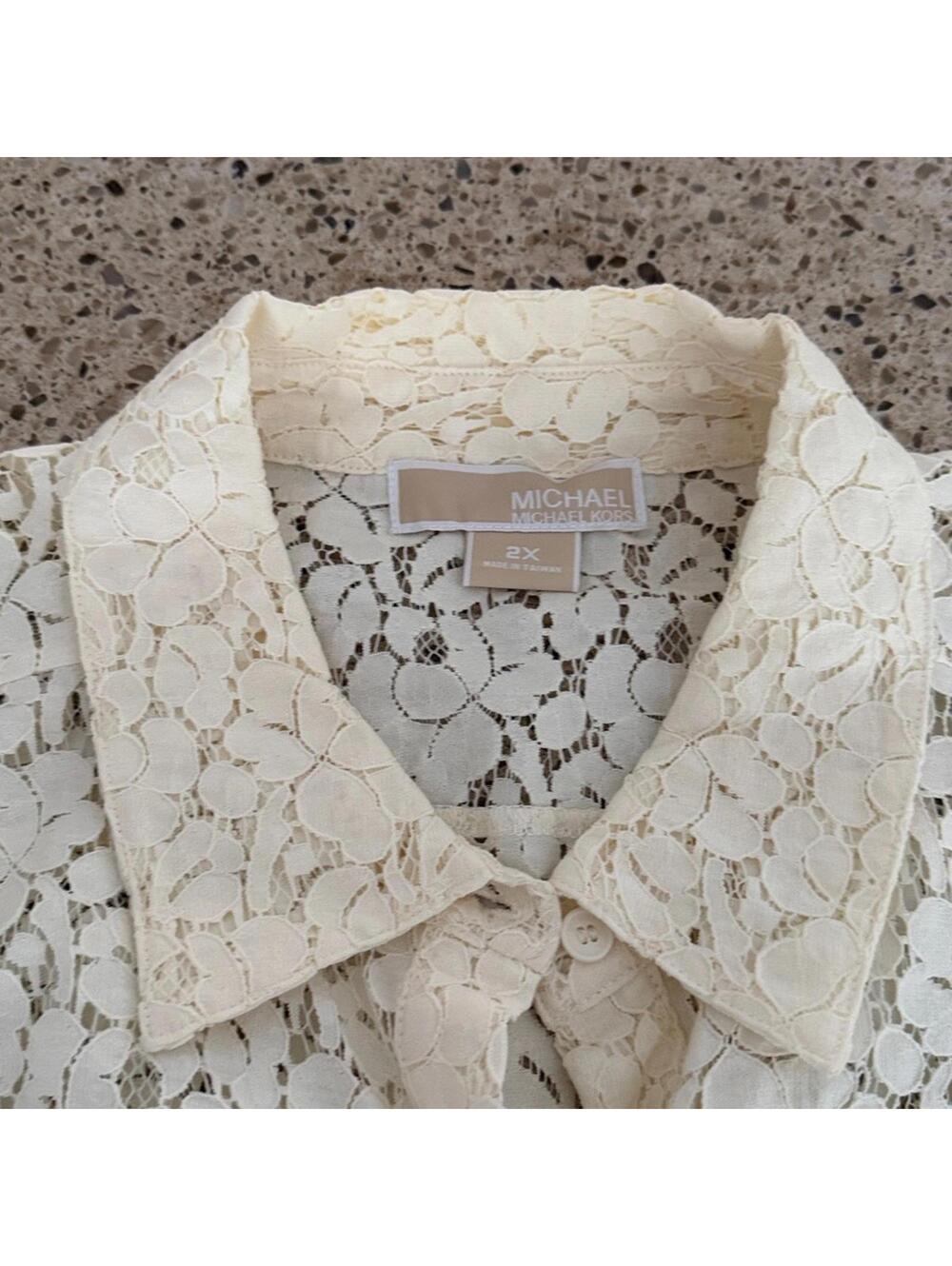 Michael Kors Lace Sheer Button-Down Shirt Blouse Long Sleeves Size 2X - Picture 3 of 5